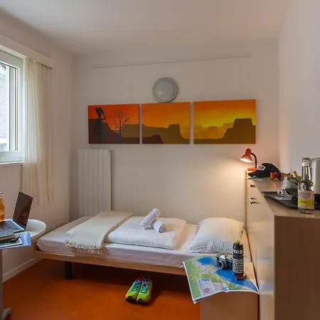 Hotel Pizzo 2*